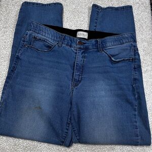 ANGELS FOREVER YOUNG STRETCHY WELL WORN DENIM JEANS SIZE 16 / 33